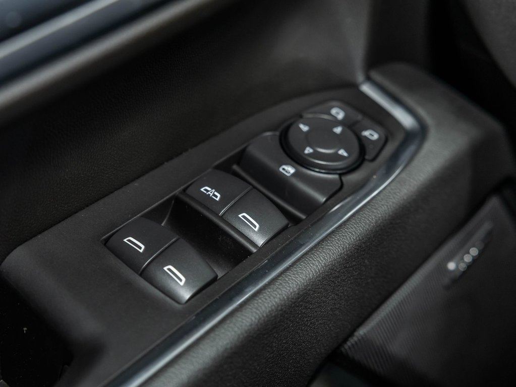 2026 Chevrolet Silverado 1500 in St-Jérôme, Quebec - 27 - w1024h768px