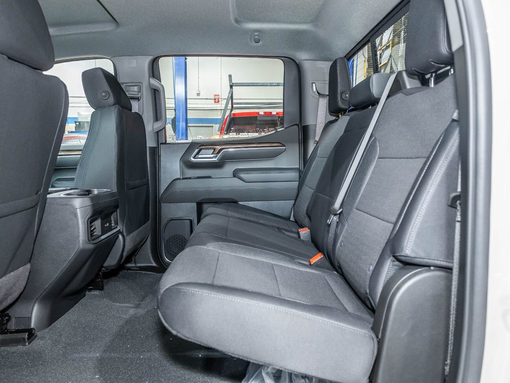 2026 Chevrolet Silverado 1500 in St-Jérôme, Quebec - 31 - w1024h768px