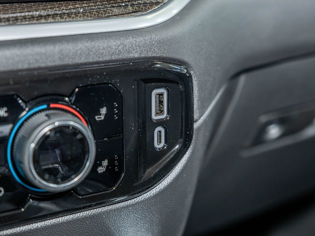 2026 Chevrolet Silverado 1500 in St-Jérôme, Quebec - 29 - w1024h768px
