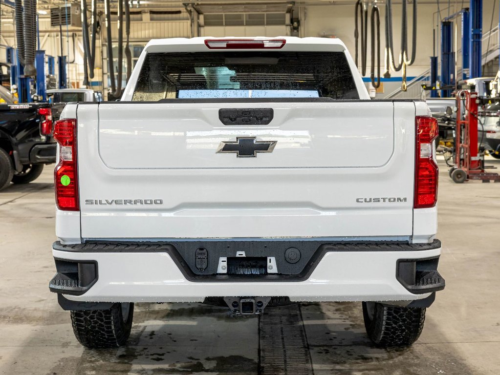 Chevrolet Silverado 1500  2026 à St-Jérôme, Québec - 5 - w1024h768px