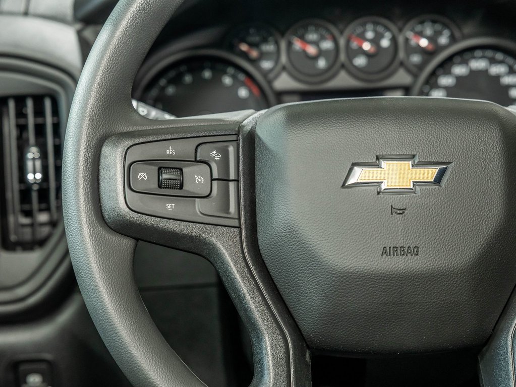 Chevrolet Silverado 1500  2026 à St-Jérôme, Québec - 11 - w1024h768px