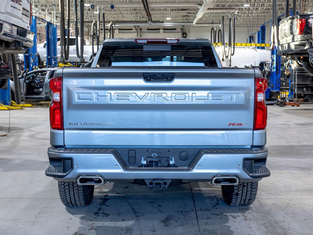 Chevrolet Silverado 1500  2026 à St-Jérôme, Québec - 8 - w1024h768px