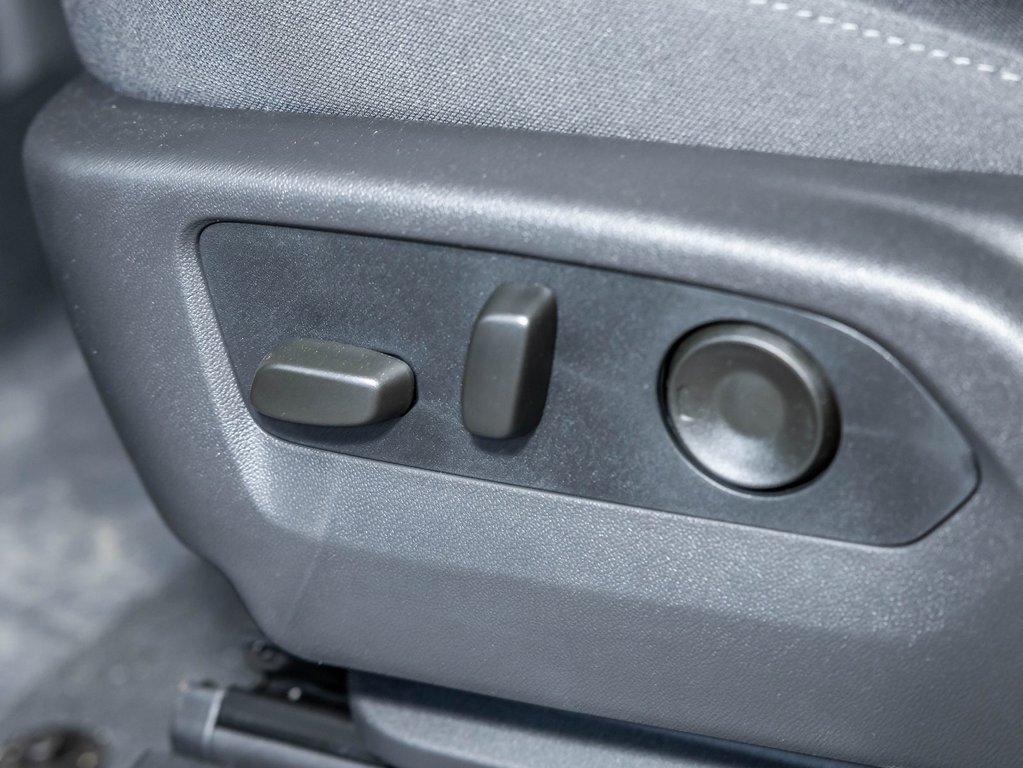 2026 Chevrolet Silverado 1500 in St-Jérôme, Quebec - 24 - w1024h768px