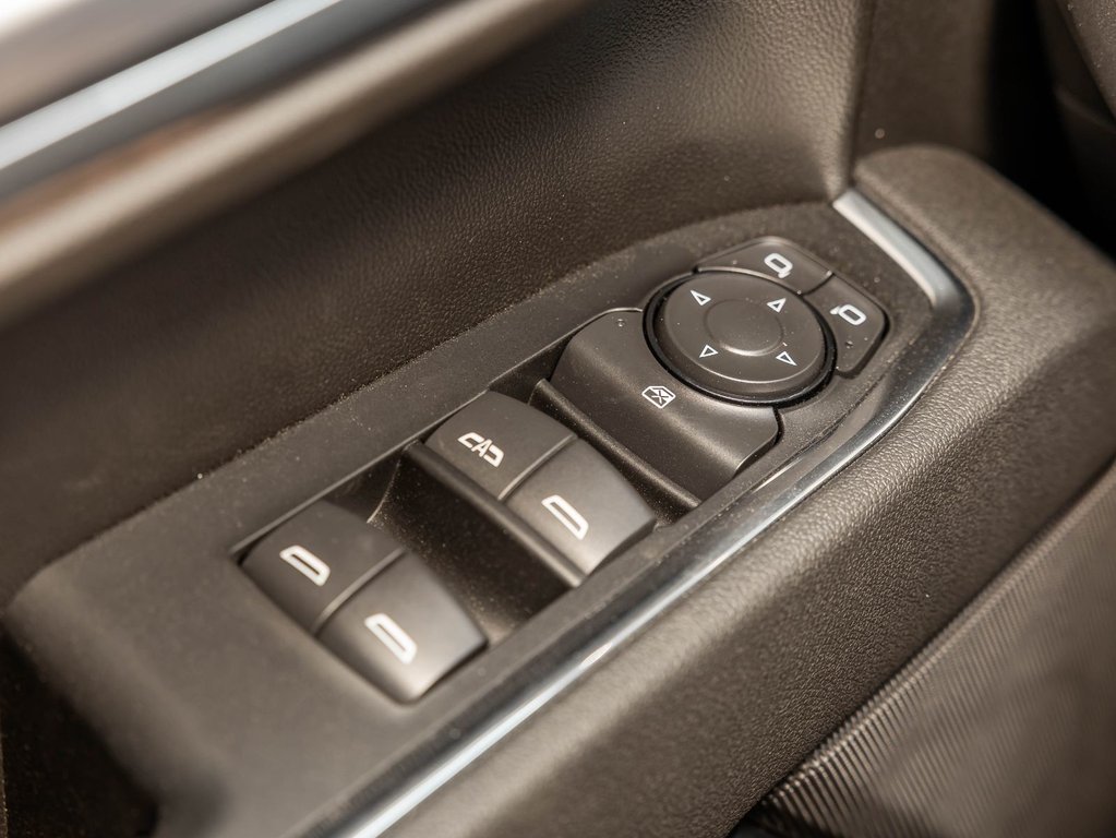 2026 Chevrolet Silverado 1500 in St-Jérôme, Quebec - 27 - w1024h768px