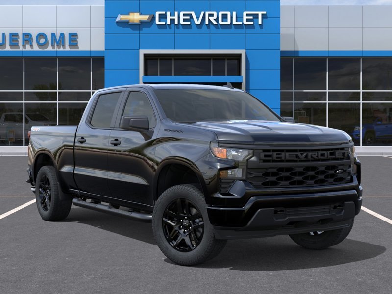 2026 Chevrolet Silverado 1500 in St-Jérôme, Quebec - 7 - w1024h768px