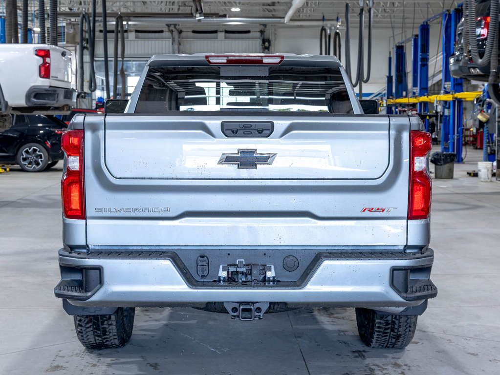 2026 Chevrolet Silverado 1500 in St-Jérôme, Quebec - 8 - w1024h768px