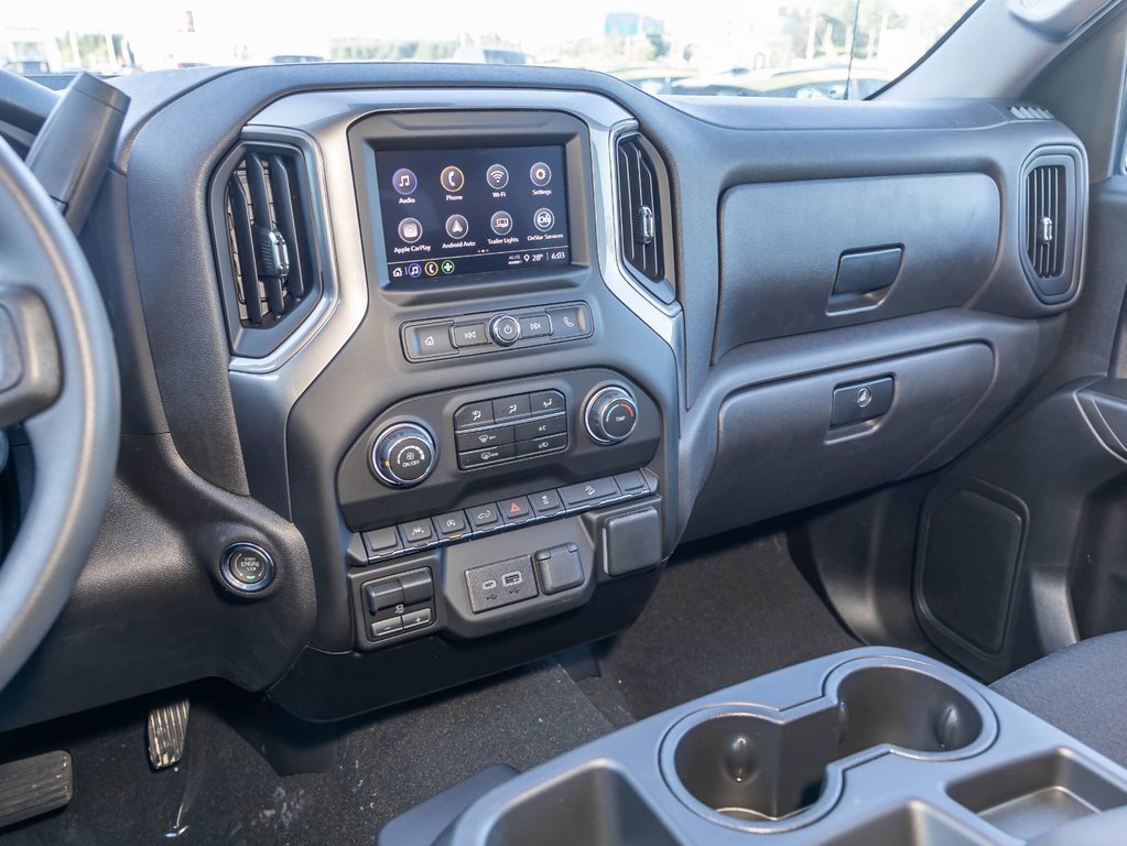 Chevrolet Silverado 1500  2026 à St-Jérôme, Québec - 18 - w1024h768px