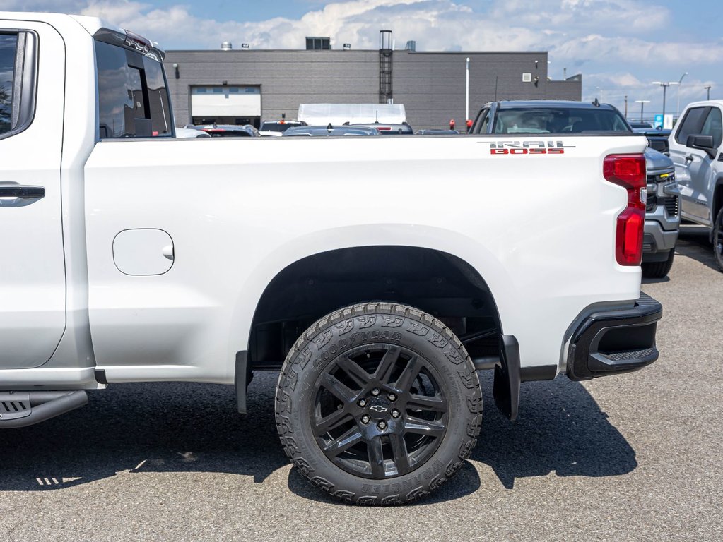 Chevrolet Silverado 1500  2026 à St-Jérôme, Québec - 29 - w1024h768px