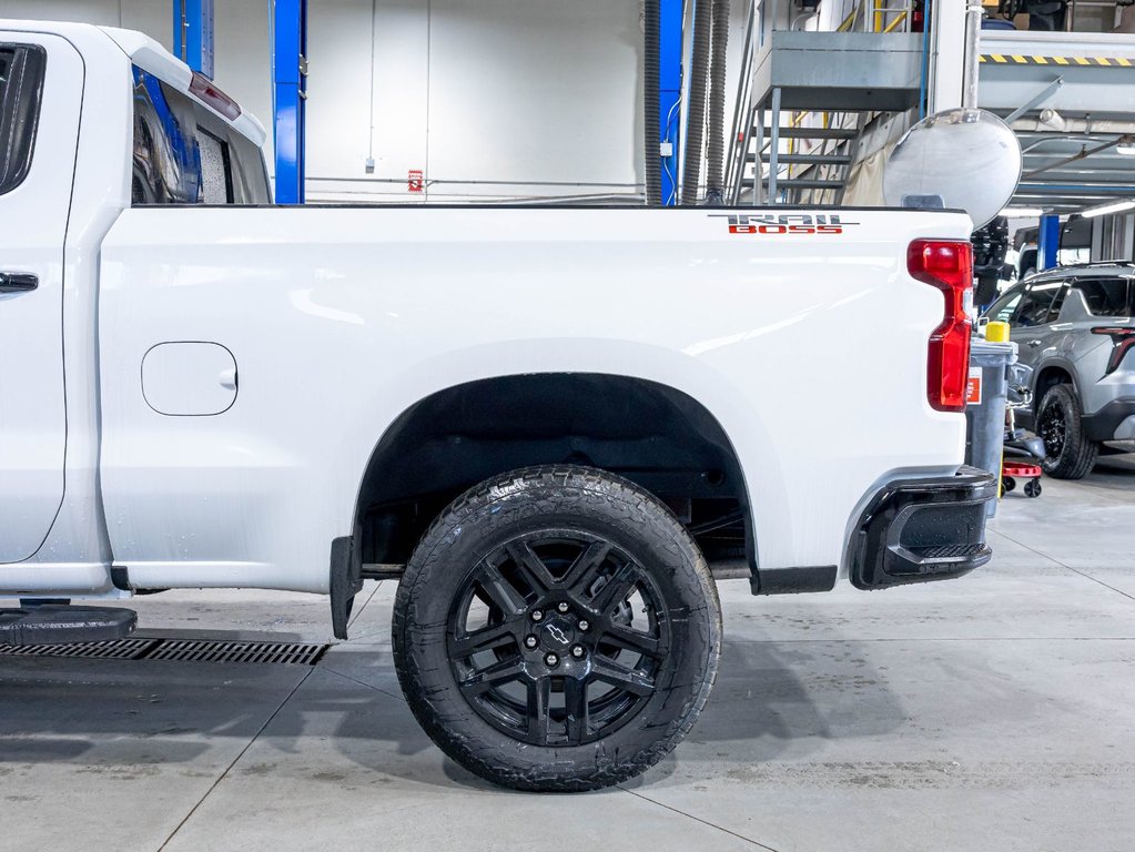 Chevrolet Silverado 1500  2026 à St-Jérôme, Québec - 32 - w1024h768px