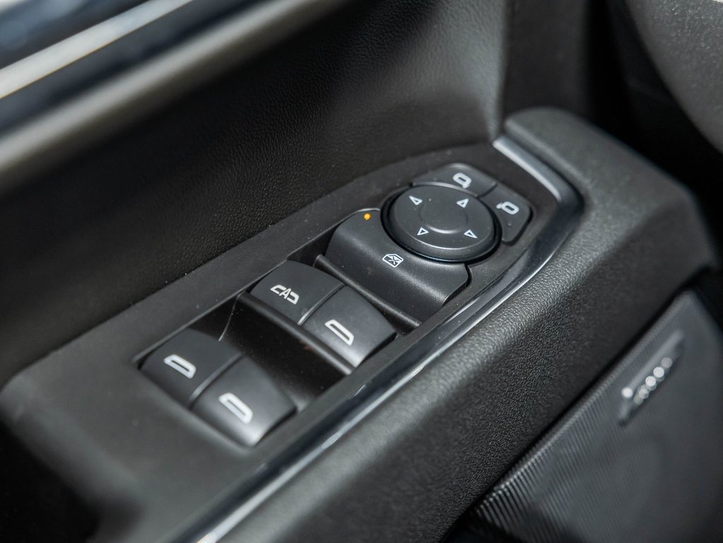2026 Chevrolet Silverado 1500 in St-Jérôme, Quebec - 29 - w1024h768px