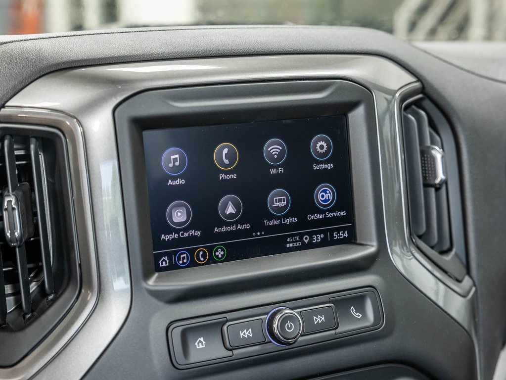 2026 Chevrolet Silverado 1500 in St-Jérôme, Quebec - 16 - w1024h768px