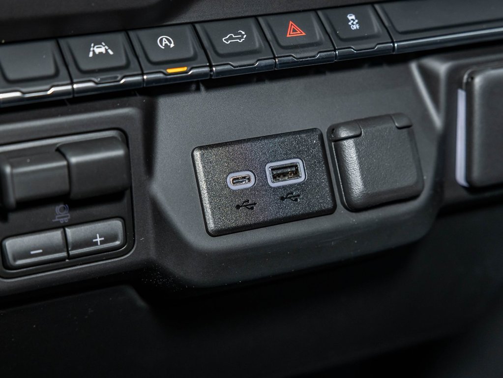 2026 Chevrolet Silverado 1500 in St-Jérôme, Quebec - 24 - w1024h768px