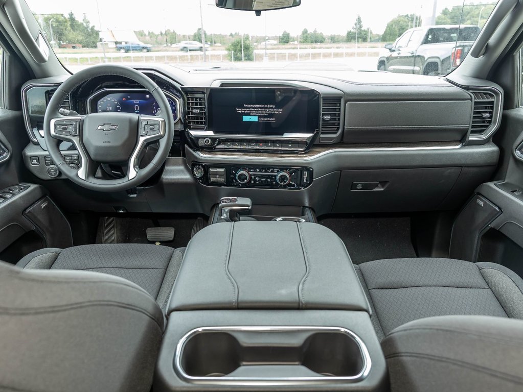 Chevrolet Silverado 1500  2026 à St-Jérôme, Québec - 5 - w1024h768px