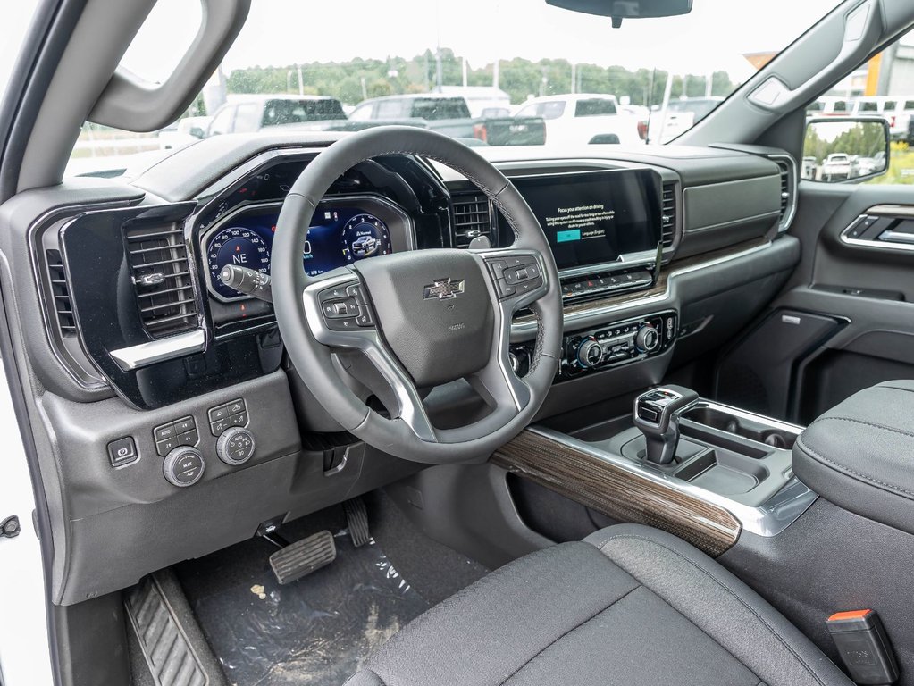 Chevrolet Silverado 1500  2026 à St-Jérôme, Québec - 12 - w1024h768px