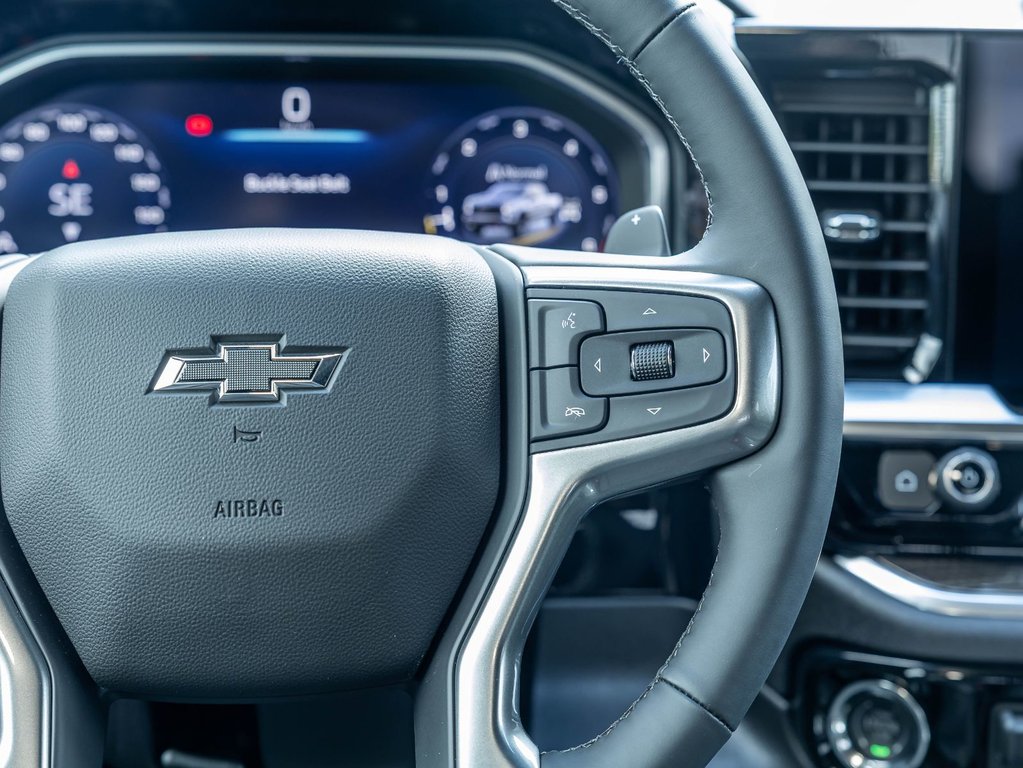 2026 Chevrolet Silverado 1500 in St-Jérôme, Quebec - 16 - w1024h768px