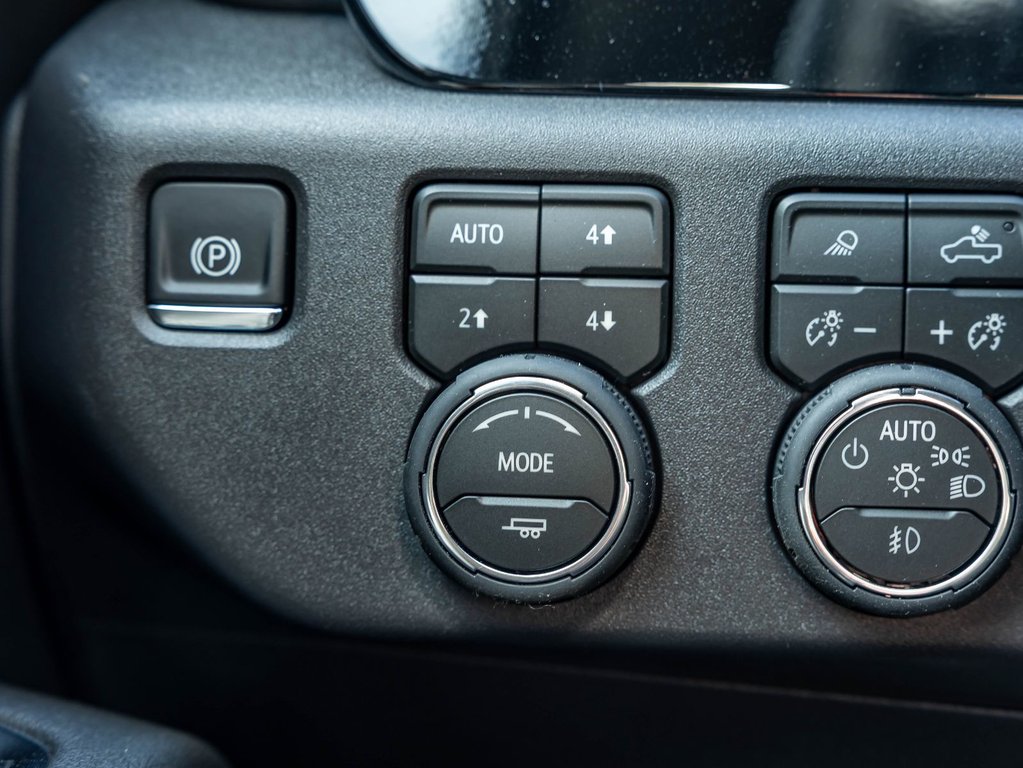 2026 Chevrolet Silverado 1500 in St-Jérôme, Quebec - 24 - w1024h768px