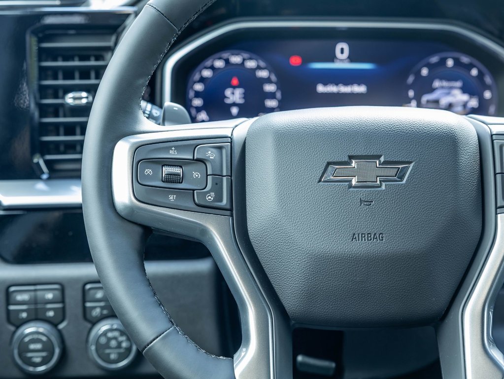 2026 Chevrolet Silverado 1500 in St-Jérôme, Quebec - 15 - w1024h768px