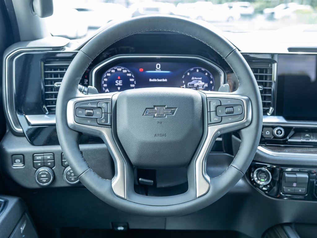 2026 Chevrolet Silverado 1500 in St-Jérôme, Quebec - 13 - w1024h768px