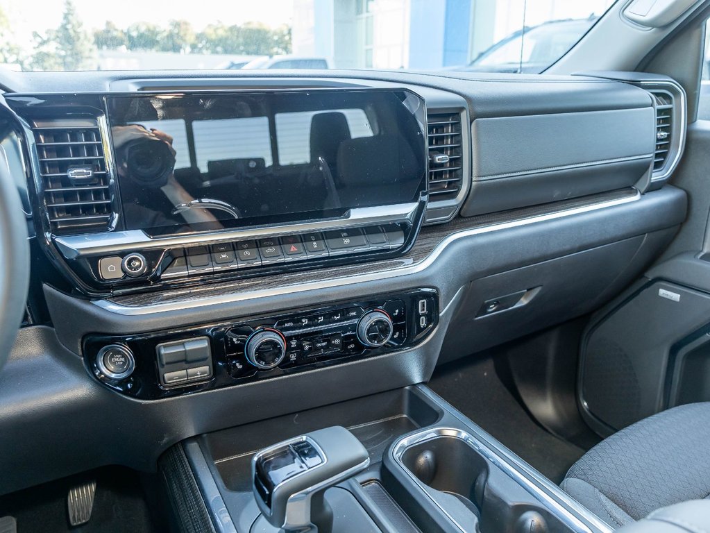 2026 Chevrolet Silverado 1500 in St-Jérôme, Quebec - 20 - w1024h768px