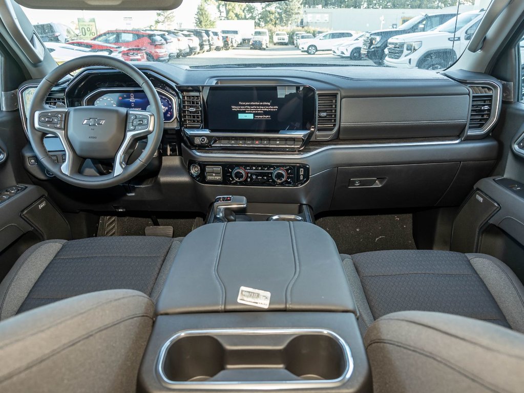 Chevrolet Silverado 1500  2026 à St-Jérôme, Québec - 5 - w1024h768px