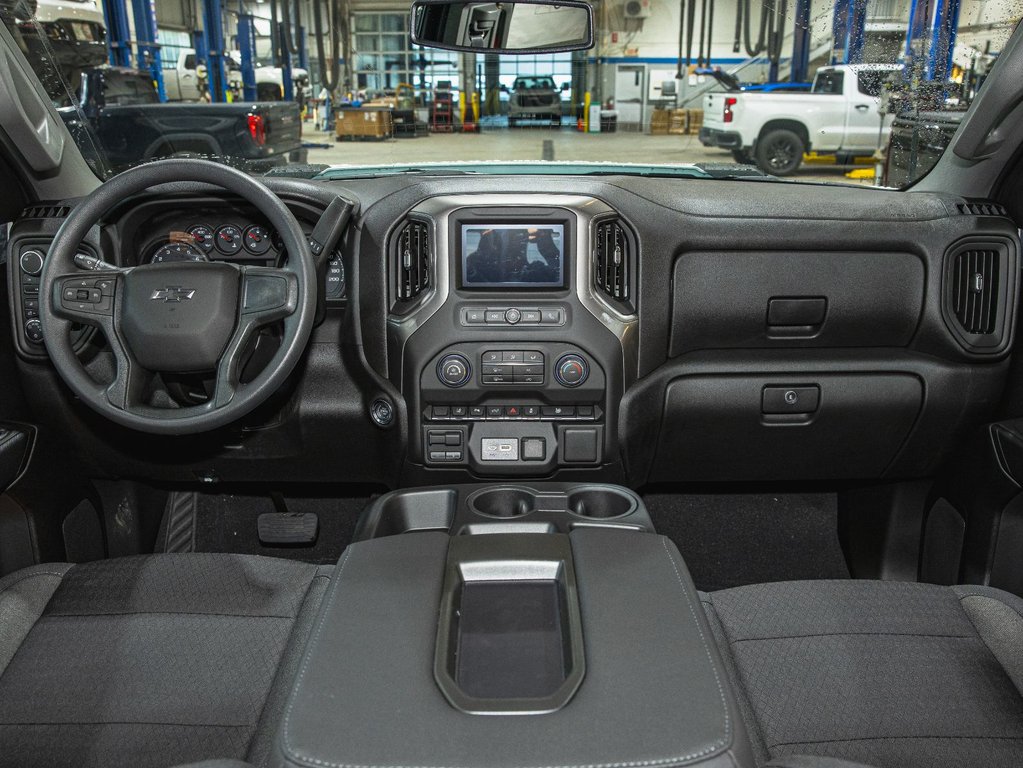 2026 Chevrolet SILVERADO 2500 4RM CUSTOM CREW in St-Jérôme, Quebec - 4 - w1024h768px
