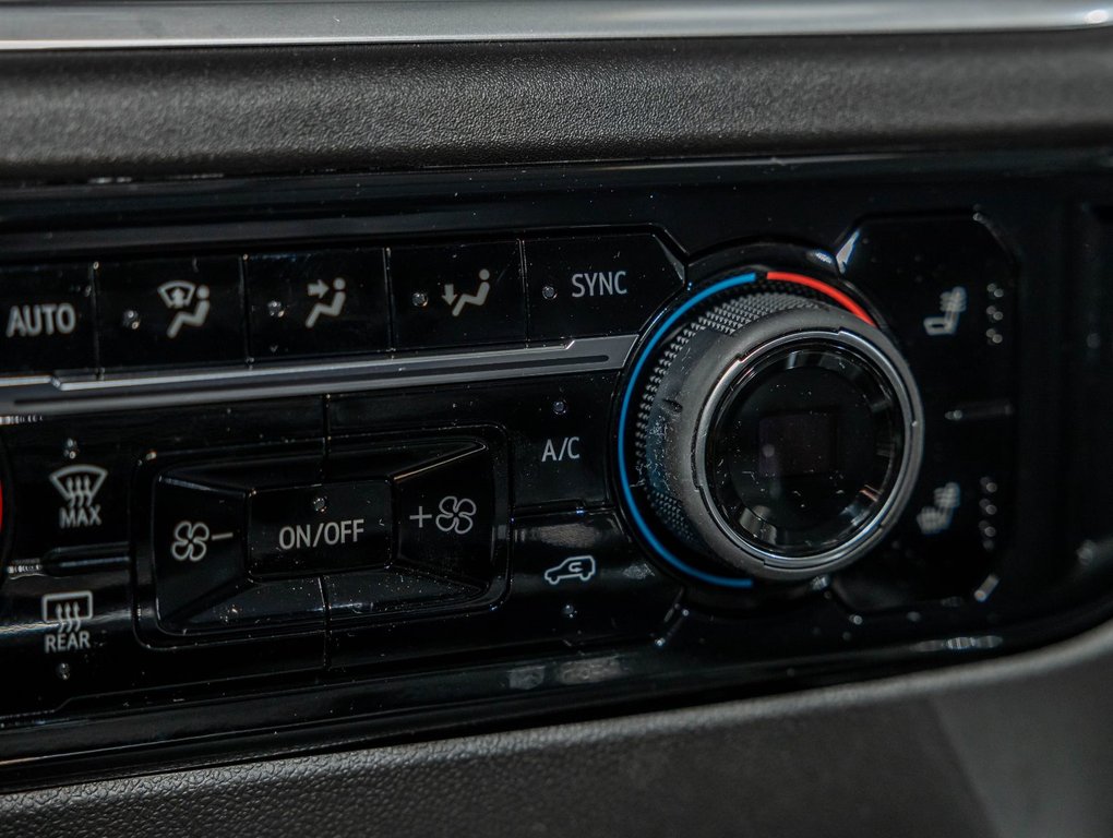 2026 Chevrolet SILVERADO 2500 HD in St-Jérôme, Quebec - 24 - w1024h768px