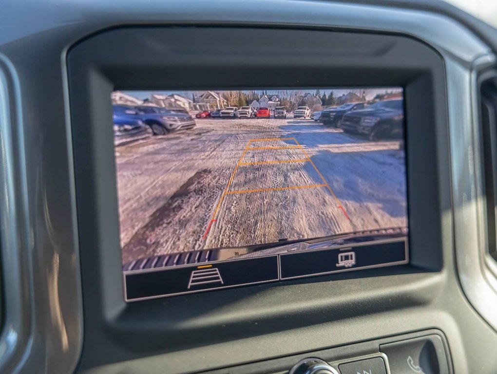 2024 Chevrolet SILVERADO 2500 HD in St-Jérôme, Quebec - 17 - w1024h768px