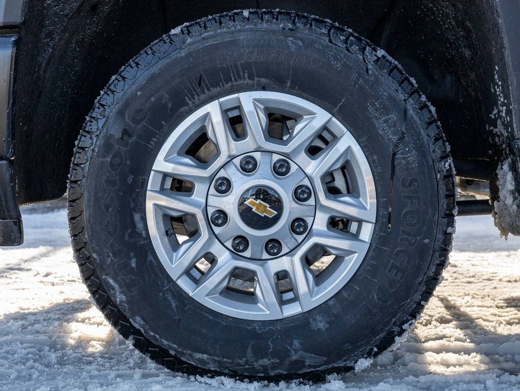 2024 Chevrolet SILVERADO 2500 HD in St-Jérôme, Quebec - 32 - w1024h768px