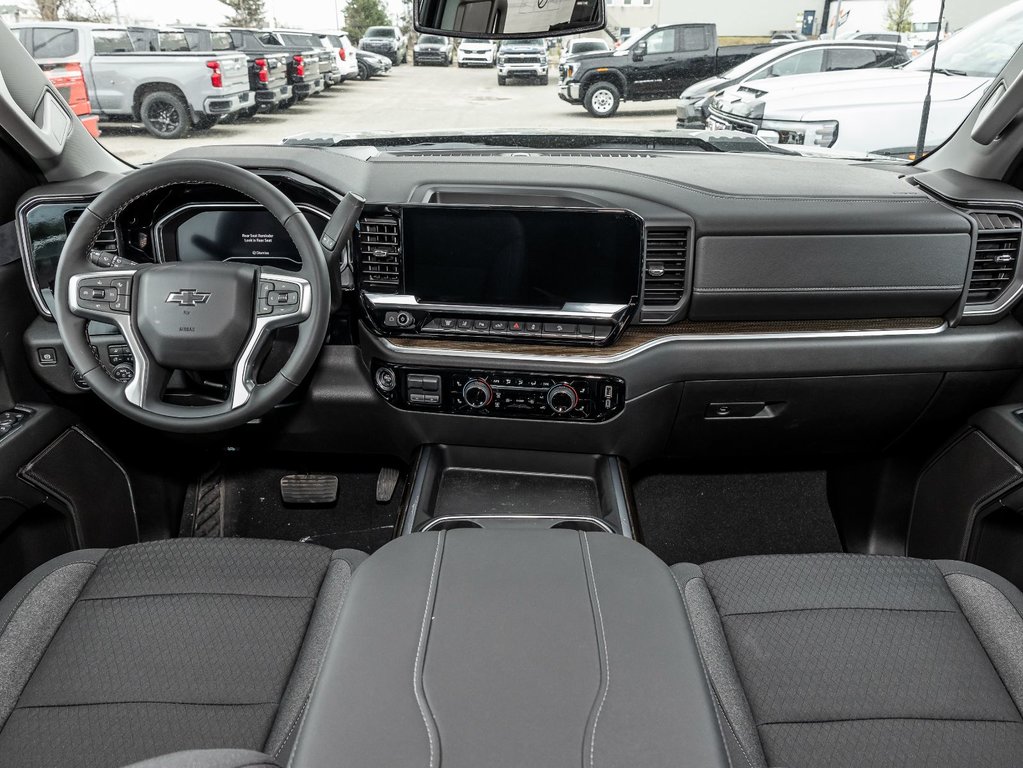 2024 Chevrolet SILVERADO 2500 HD in St-Jérôme, Quebec - 4 - w1024h768px