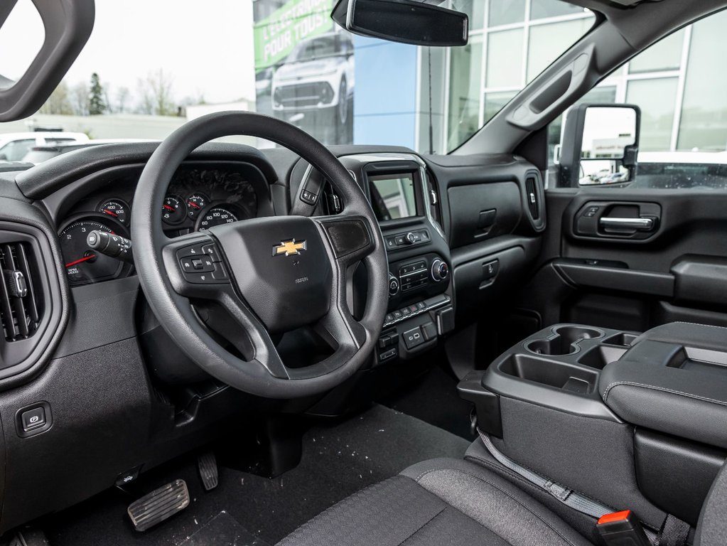 2024 Chevrolet SILVERADO 2500 HD in St-Jérôme, Quebec - 15 - w1024h768px