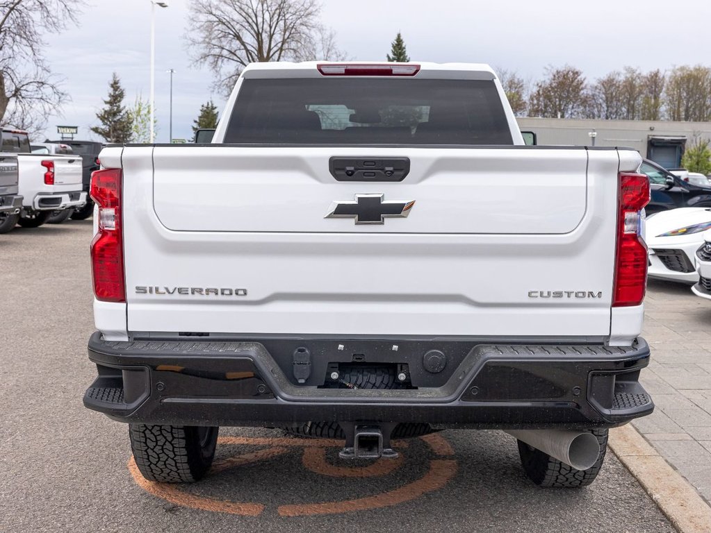 2024 Chevrolet SILVERADO 2500 HD in St-Jérôme, Quebec - 8 - w1024h768px