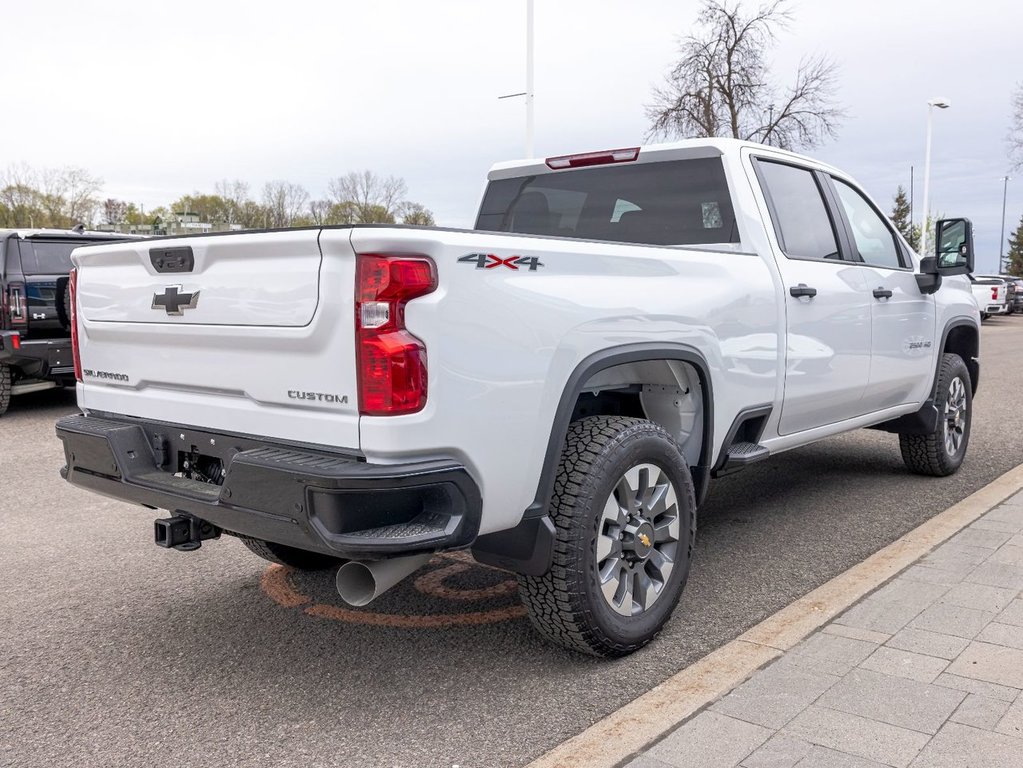 2024 Chevrolet SILVERADO 2500 HD in St-Jérôme, Quebec - 10 - w1024h768px