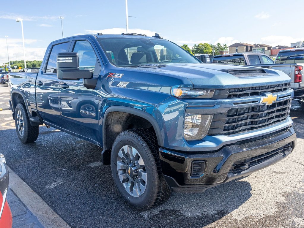 Chevrolet SILVERADO 2500 HD  2024 à St-Jérôme, Québec - 11 - w1024h768px