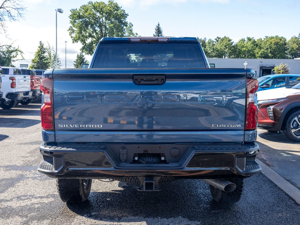 Chevrolet SILVERADO 2500 HD  2024 à St-Jérôme, Québec - 8 - w1024h768px