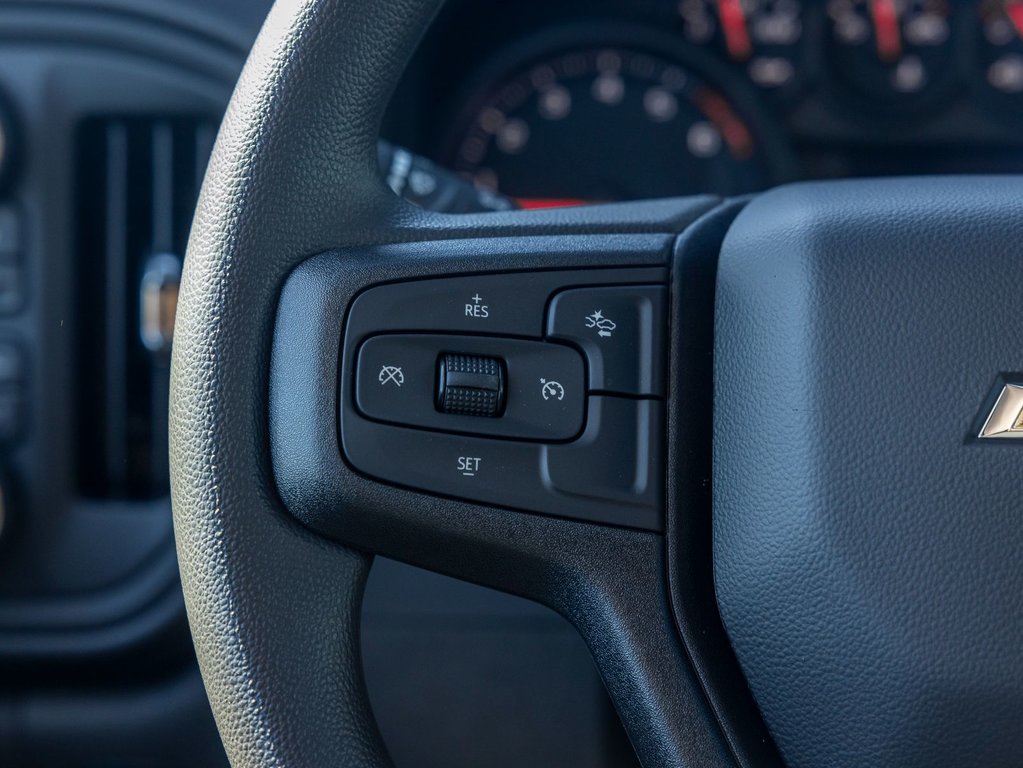 2024 Chevrolet SILVERADO 2500 HD in St-Jérôme, Quebec - 16 - w1024h768px