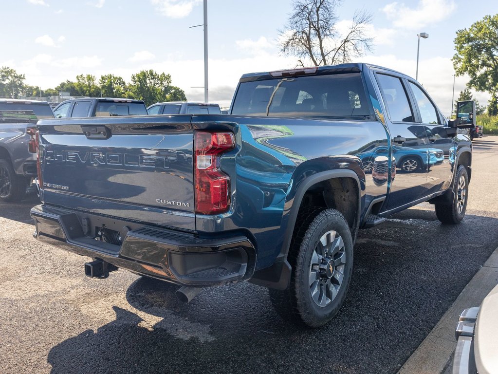 2024 Chevrolet SILVERADO 2500 HD in St-Jérôme, Quebec - 9 - w1024h768px