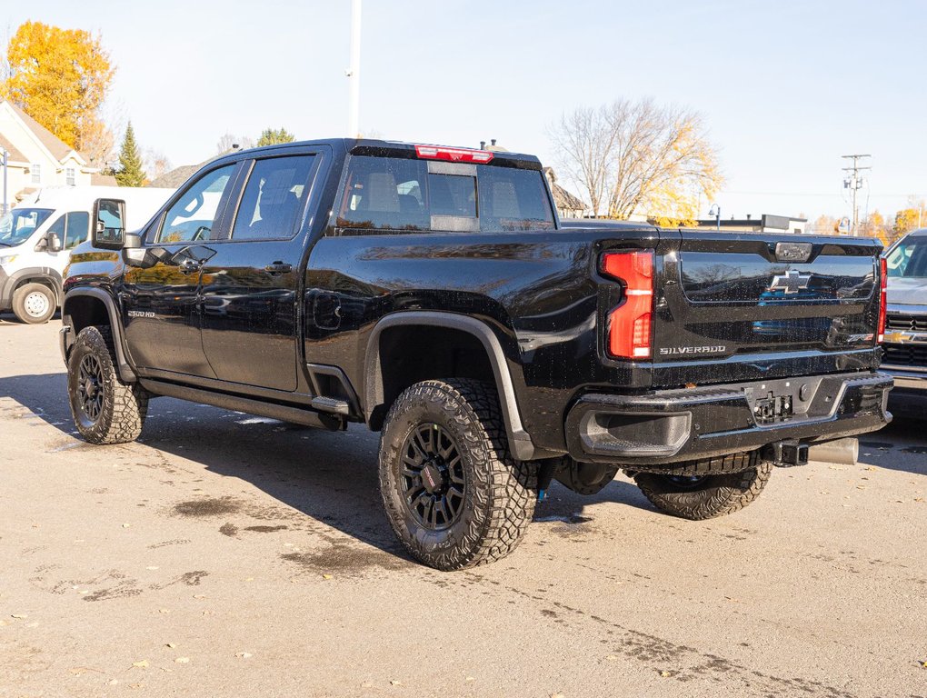 Chevrolet SILVERADO 2500 HD  2025 à St-Jérôme, Québec - 6 - w1024h768px