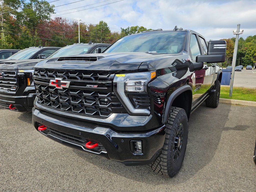 Chevrolet SILVERADO 2500 HD  2025 à St-Jérôme, Québec - 1 - w1024h768px