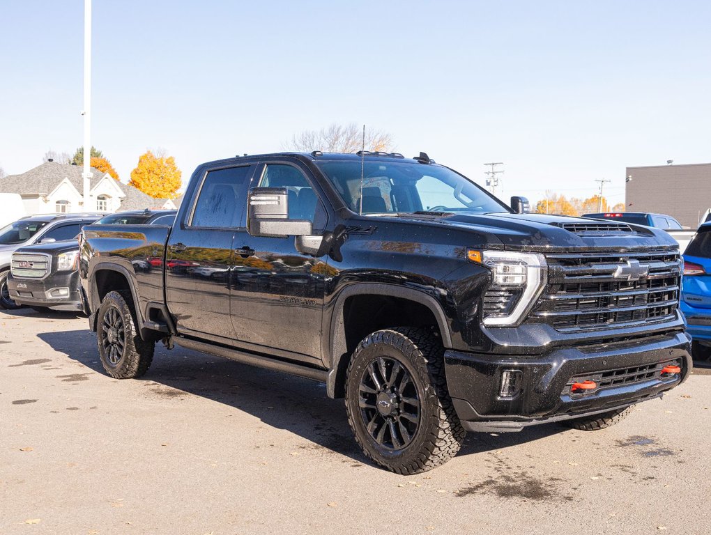 Chevrolet SILVERADO 2500 HD  2025 à St-Jérôme, Québec - 11 - w1024h768px