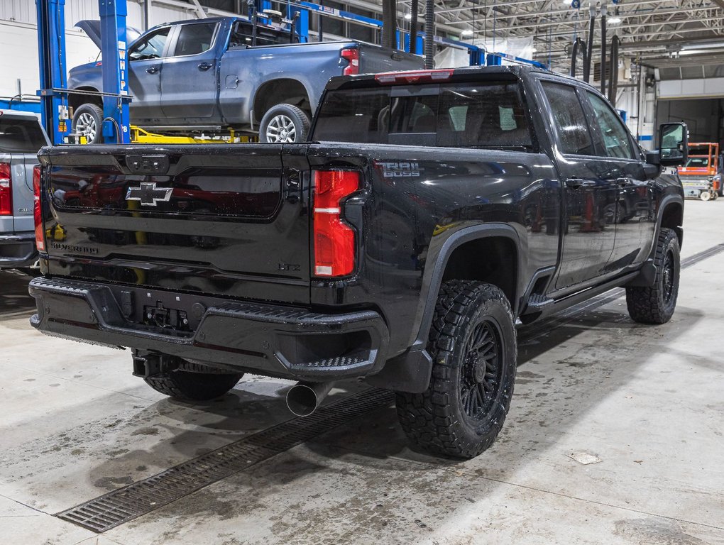 2025 Chevrolet SILVERADO 2500 HD in St-Jérôme, Quebec - 9 - w1024h768px