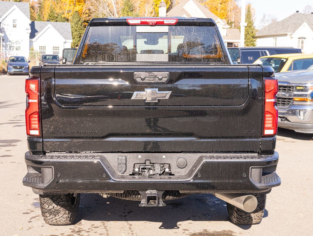 Chevrolet SILVERADO 2500 HD  2025 à St-Jérôme, Québec - 8 - w1024h768px