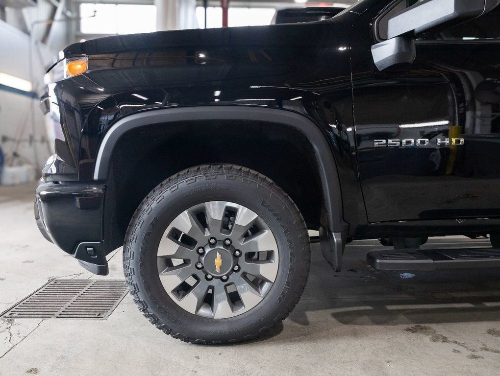 Chevrolet SILVERADO 2500 HD  2025 à St-Jérôme, Québec - 29 - w1024h768px