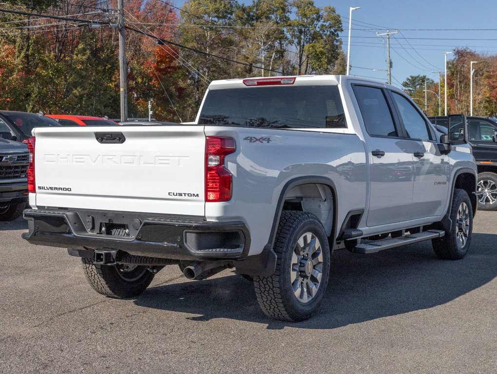 Chevrolet SILVERADO 2500 HD  2025 à St-Jérôme, Québec - 8 - w1024h768px