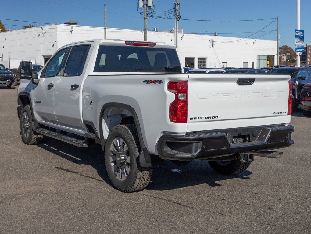 2025 Chevrolet SILVERADO 2500 HD in St-Jérôme, Quebec - 5 - w1024h768px