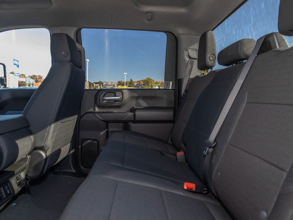 2025 Chevrolet SILVERADO 2500 HD in St-Jérôme, Quebec - 25 - w1024h768px