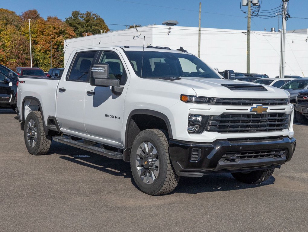 Chevrolet SILVERADO 2500 HD  2025 à St-Jérôme, Québec - 9 - w1024h768px