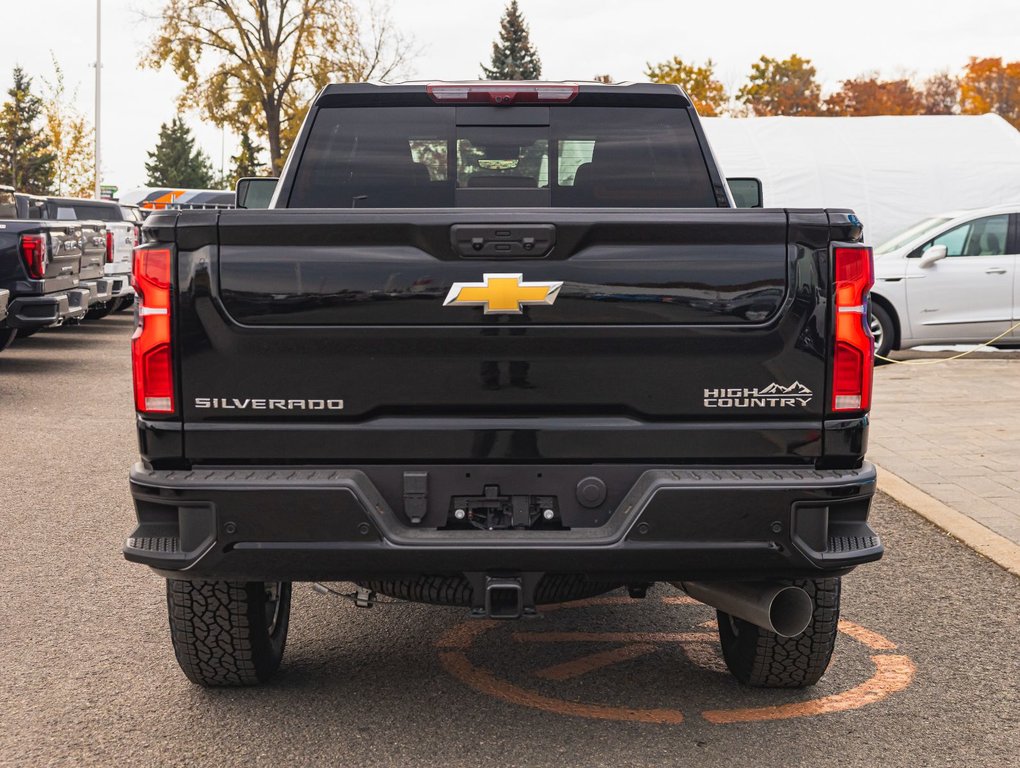 2025 Chevrolet SILVERADO 2500 HD in St-Jérôme, Quebec - 10 - w1024h768px