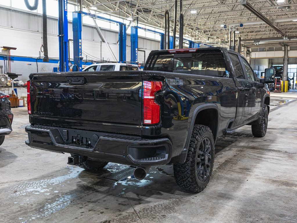 2025 Chevrolet SILVERADO 2500 HD in St-Jérôme, Quebec - 9 - w1024h768px