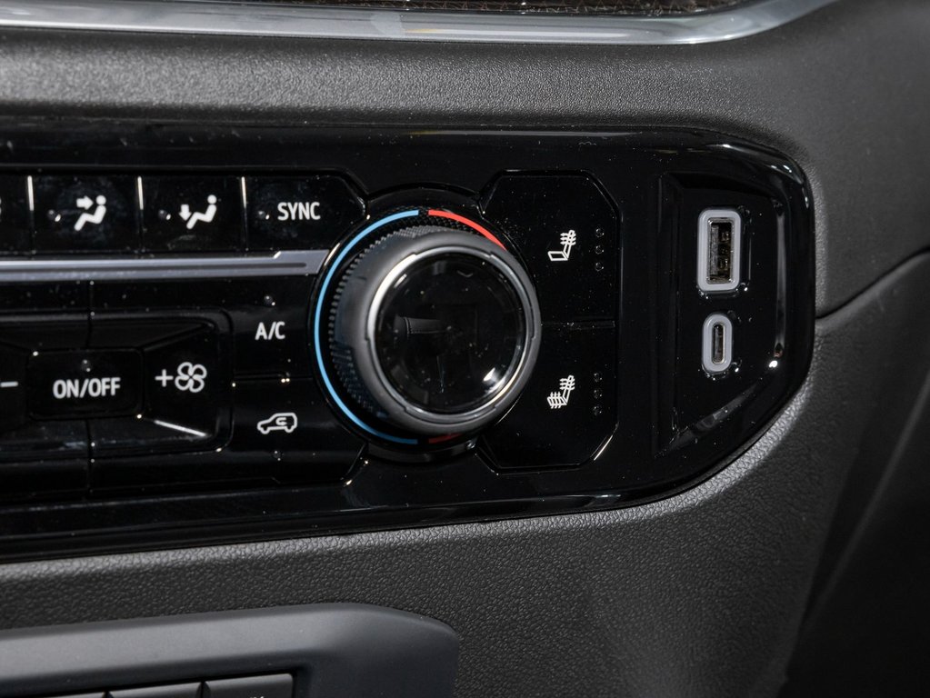 2025 Chevrolet SILVERADO 2500 HD in St-Jérôme, Quebec - 22 - w1024h768px