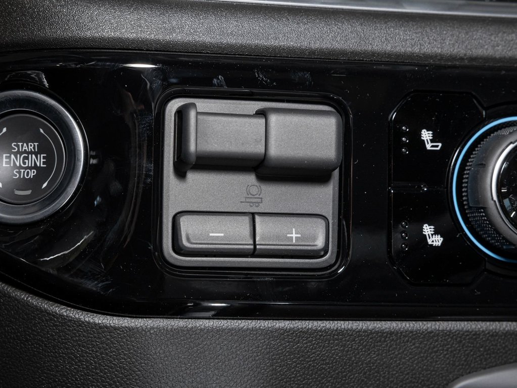 2025 Chevrolet SILVERADO 2500 HD in St-Jérôme, Quebec - 24 - w1024h768px